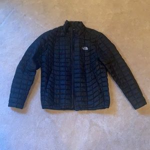 Northface Thermoball puffer jacket size large